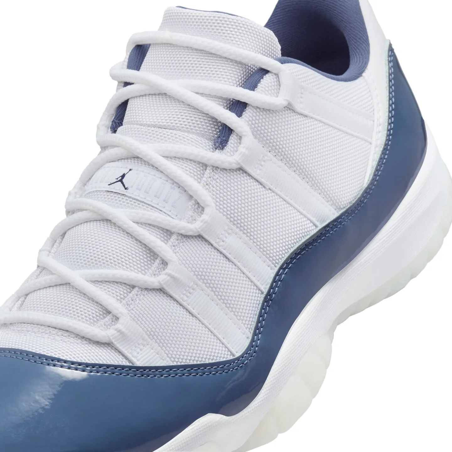 Air Jordan 11 Retro LOW