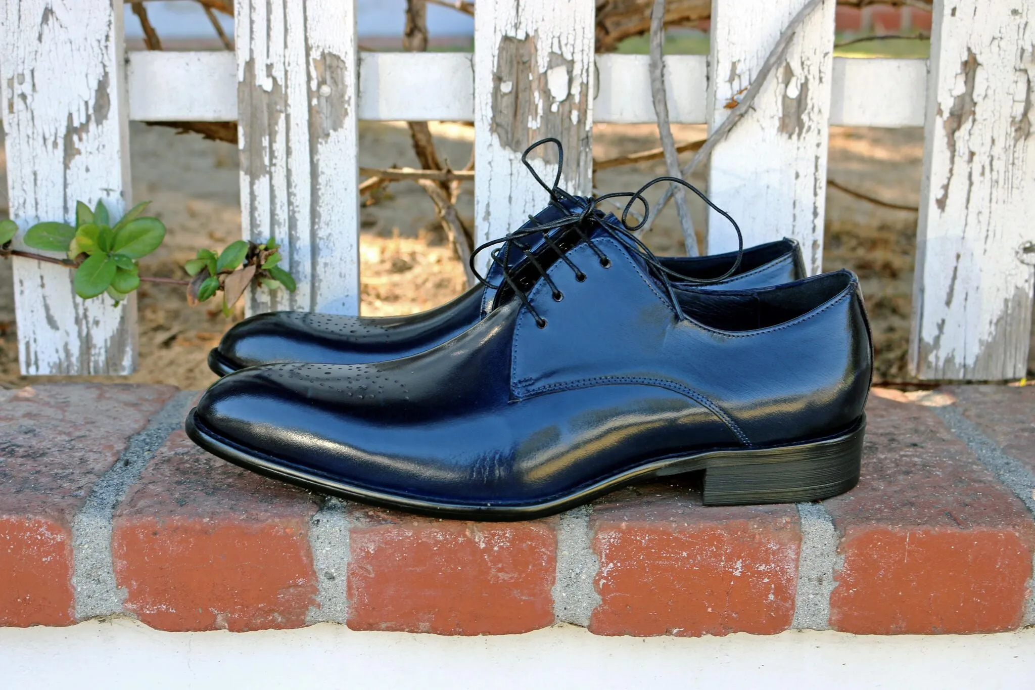 Burnished Calfskin Lace-Up Oxford Navy