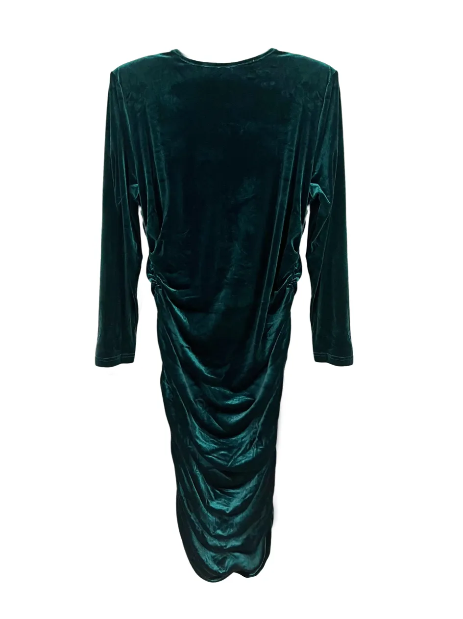 Darcy Plus Size Ruched Velvet Dress in Emerald